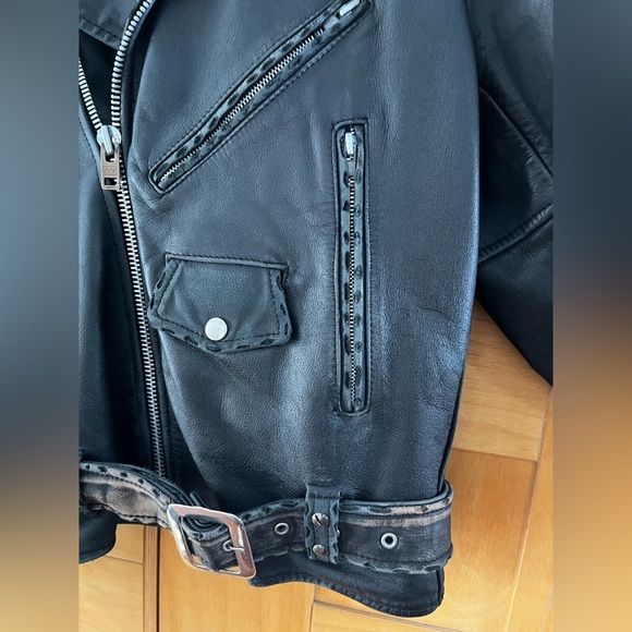Motorcycle Jacket - Picture 5 of 11